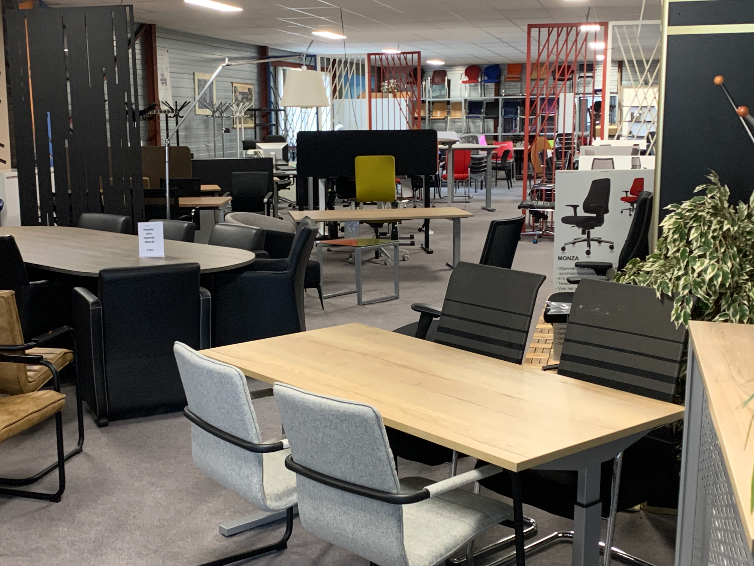 Van de Scheur tweedehands kantoormeubelen