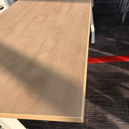 Tweedehands Bureaus en Tafels - Duo-zitstatafel