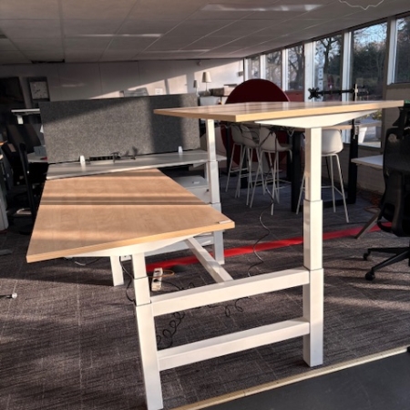 Tweedehands Bureaus en Tafels - Duo-zitstatafel