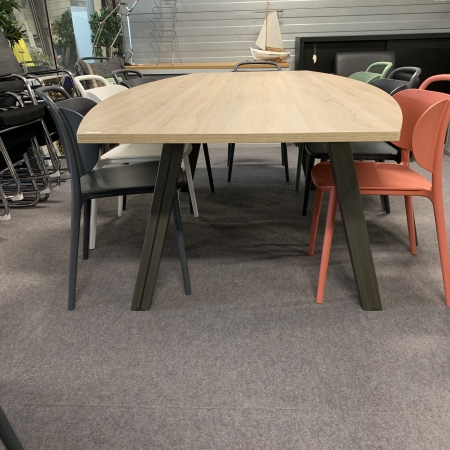 Bureaus en Tafels - Vergadertafel