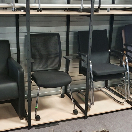 Stoelen - 1 Overzicht vergaderstoelen