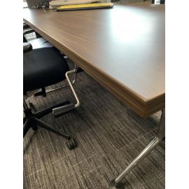 Vitra Ad Hoc - Bureaus en Tafels