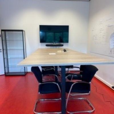 School Ede vergaderen in Stijl