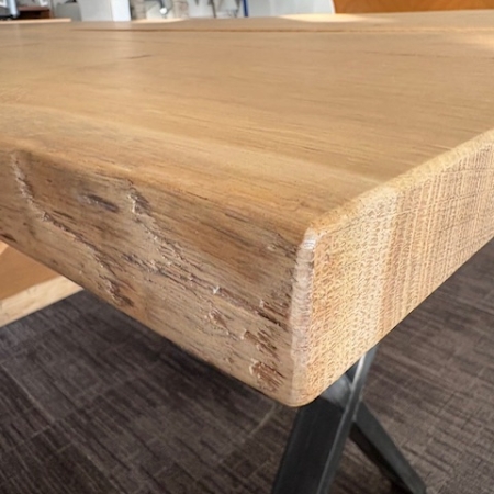 Tweedehands Bureaus en Tafels - Boomstamtafels