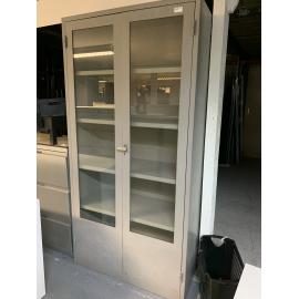 Metalen kast met glazen deuren - Kasten