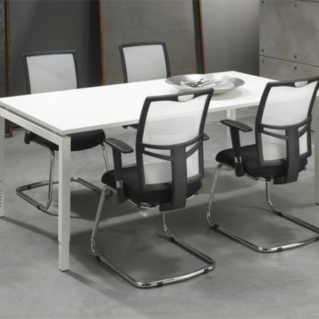 Bureaus en Tafels - Q-Bic tafel