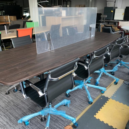 Bureaus en Tafels - Design Vergadertafel