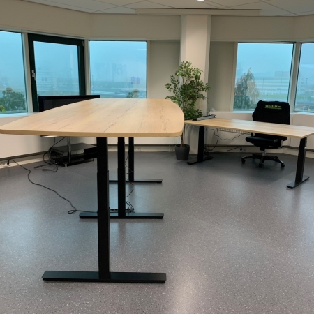 Bureaus en Tafels - Vergadertafel zit/sta