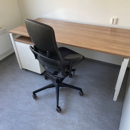 Bureau DOQ met Grahl Bureaustoel