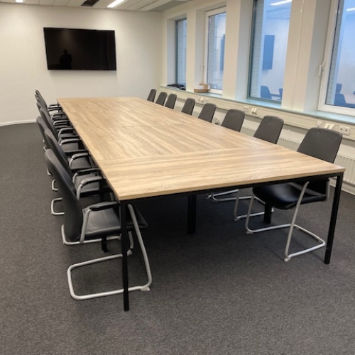 Vergaderen en lesgeven (1).jpg